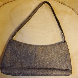 NWOT Gap Silver and Grey Small Purse